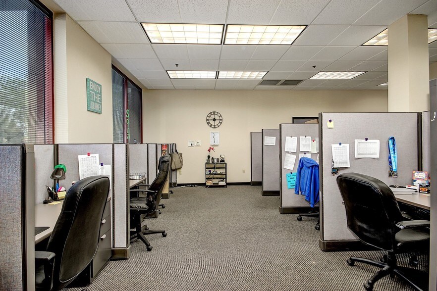 More Photos Of 6262 E Broadway Rd, Mesa Medical For Sale