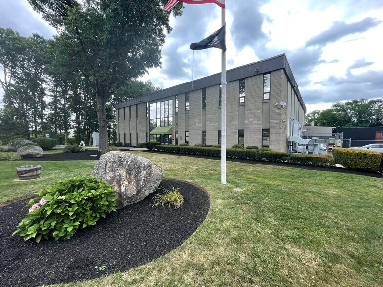 More Photos Of 34 Extension St, Attleboro Warehouse For Sale