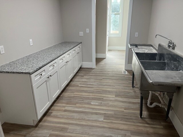 More Photos Of 208 St Marys St, Raleigh Office Residential For Sale