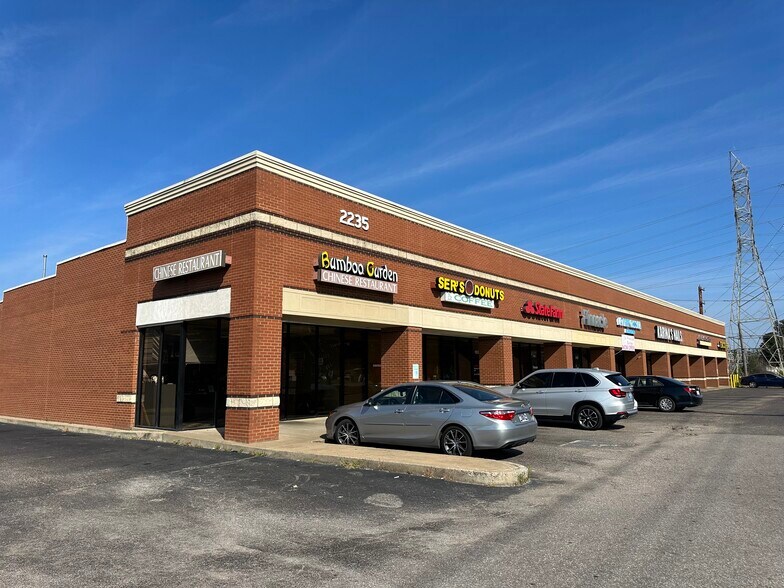 More Photos Of 2235 Whitten Rd, Memphis Unknown For Lease