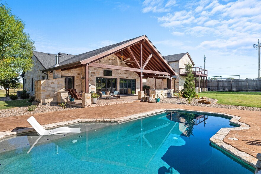 More Photos Of 31300 Ranch Road 12, Dripping Springs Specialty For Sale
