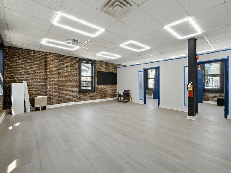 More Photos Of 538-540 62nd St, West New York Loft Creative Space For Lease