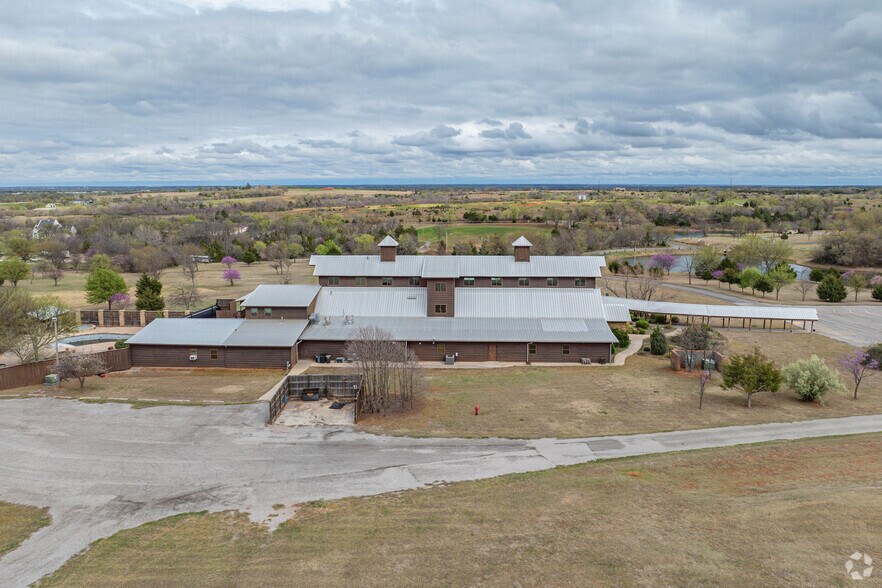 More Photos Of 468 SW 24th Ave, Goldsby Lodge Meeting Hall For Sale