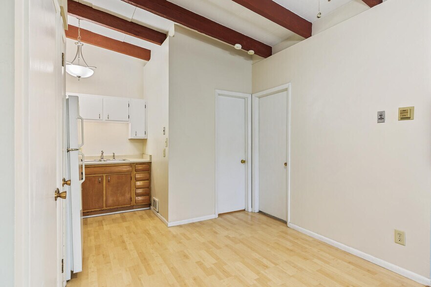 More Photos Of 101 Laurel St, Broomfield Apartments For Sale