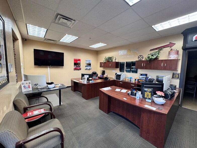 More Photos Of 1810 N Rosemont, Mesa Warehouse For Sale