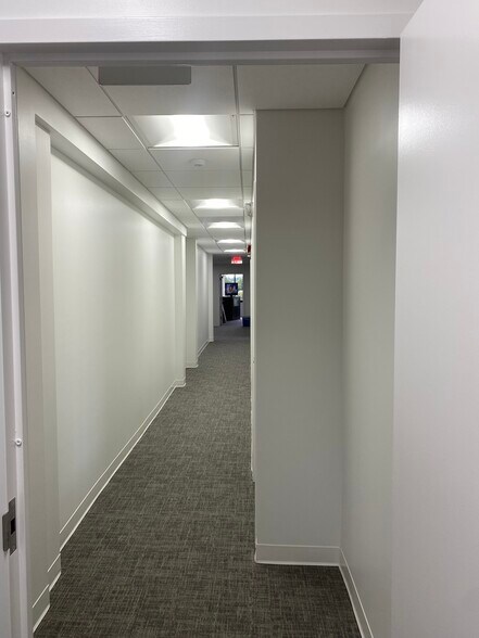 More Photos Of 150 S Washington St, Falls Church Office For Lease