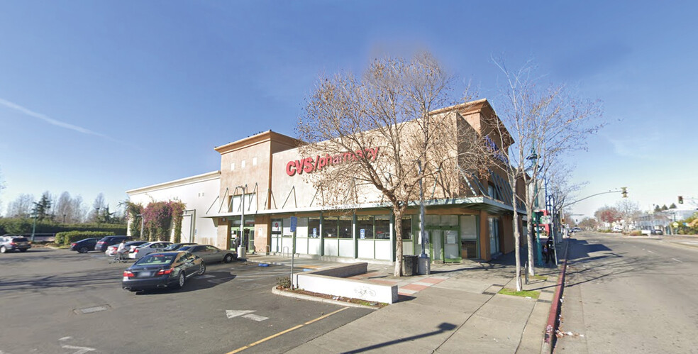 Primary Photo Of 4349 San Pablo Ave, Emeryville Drugstore For Lease