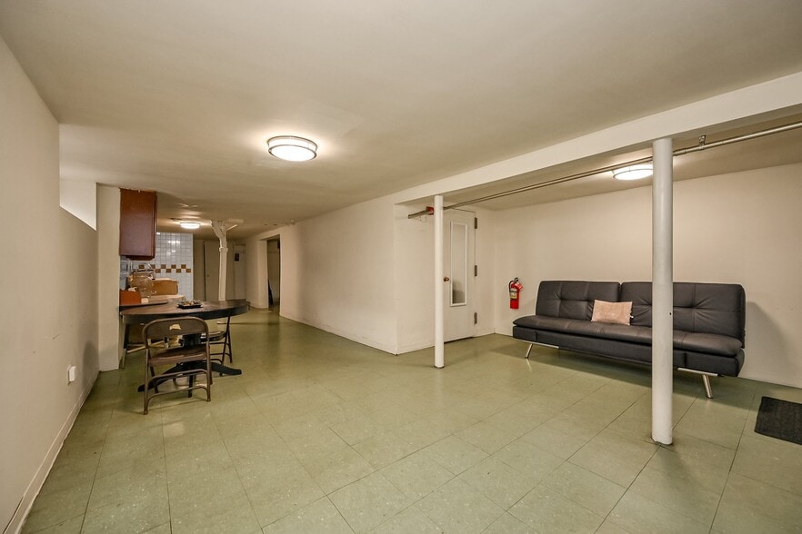 More Photos Of 40-12 67th St, Woodside Apartments For Sale