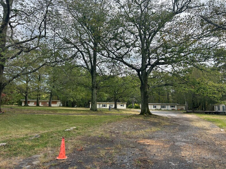 More Photos Of 574 NY-32A Rt, Palenville Hotel For Sale