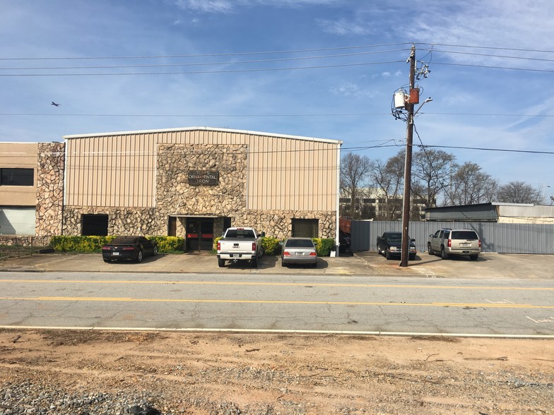 Primary Photo Of 4155 Old Dixie Hwy, Hapeville Industrial For Sale