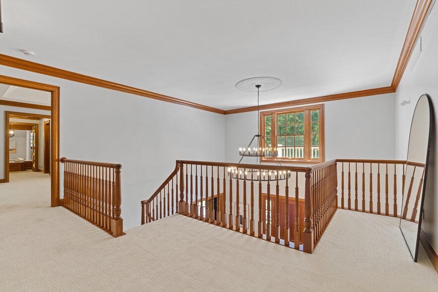 More Photos Of 5455 Plantation Rd, Sunbury Lodge Meeting Hall For Sale