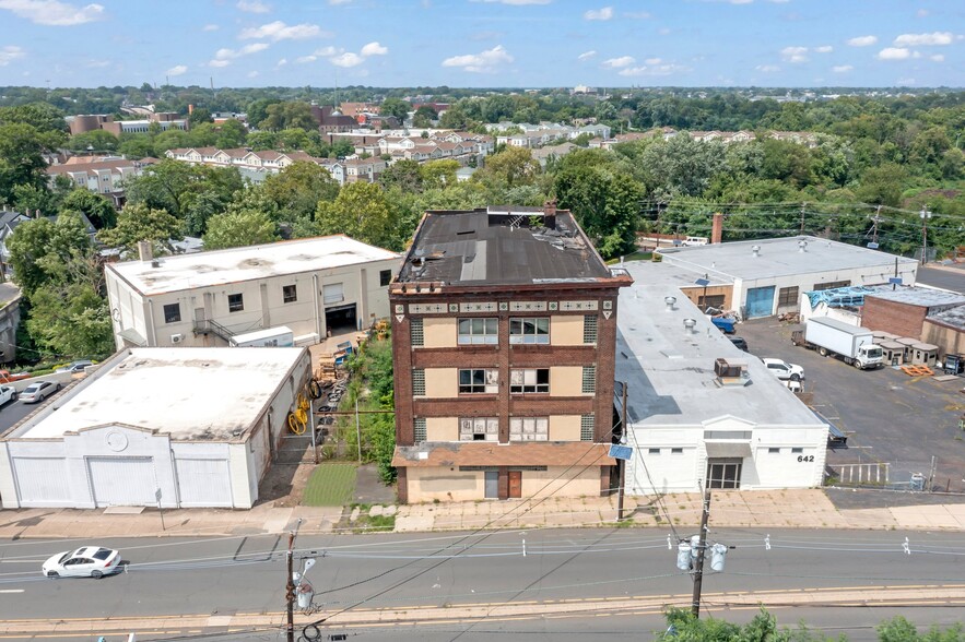 Primary Photo Of 636 E State St, Trenton Warehouse For Lease