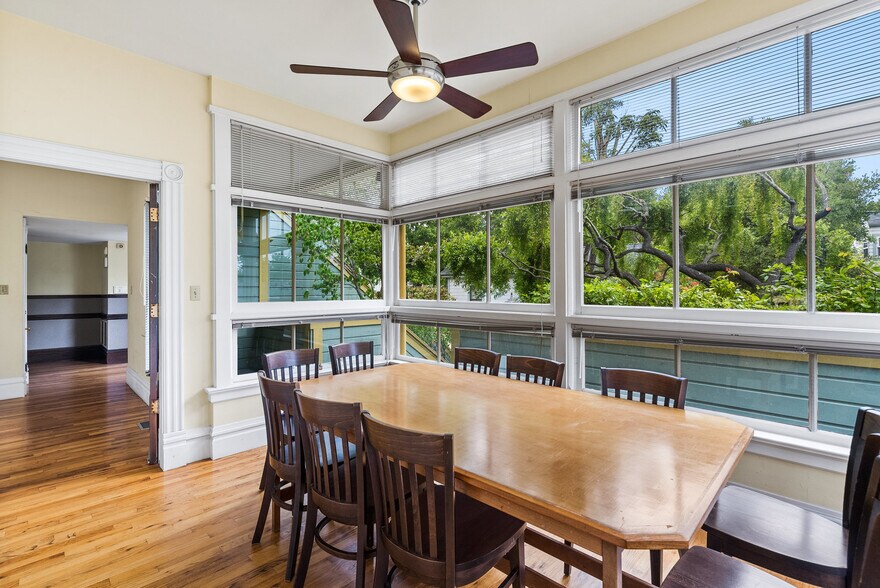 More Photos Of 603 Mission St, Santa Cruz Office For Sale