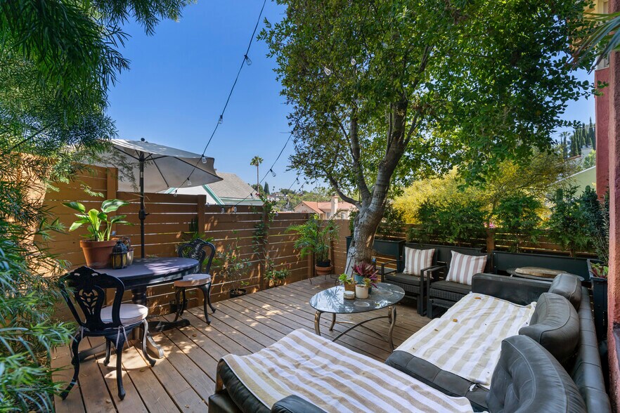 More Photos Of 1501 Westerly Ter, Los Angeles Apartments For Sale