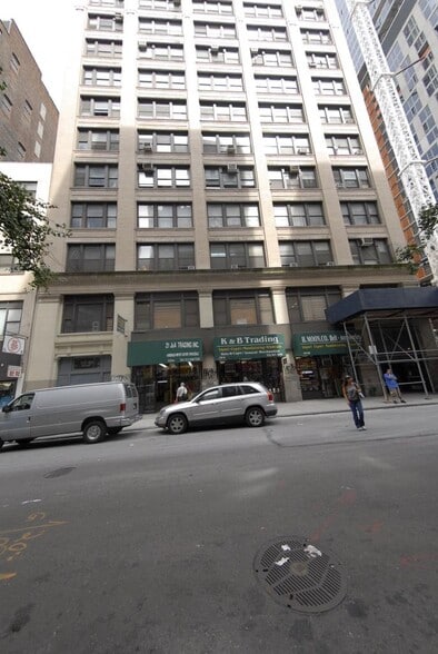 More Photos Of 115 W 29th St, New York Loft Creative Space For Sale