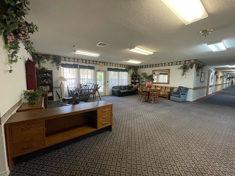 More Photos Of 5151 Northpointe Pky, Pensacola Continuing Care Retirement Community For Sale