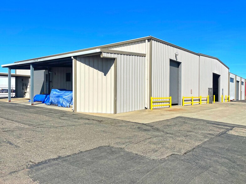 More Photos Of 459 Hester St, San Leandro Manufacturing For Sale