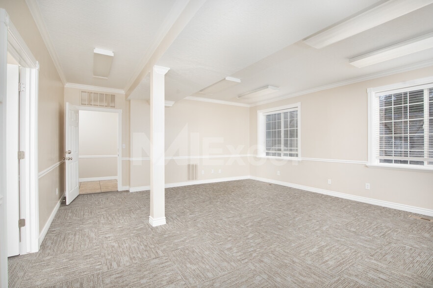 More Photos Of 214-216 N Orem Blvd, Orem Loft Creative Space For Lease