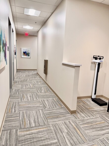 More Photos Of 5668 Edwards Ranch Rd, Fort Worth Medical For Lease