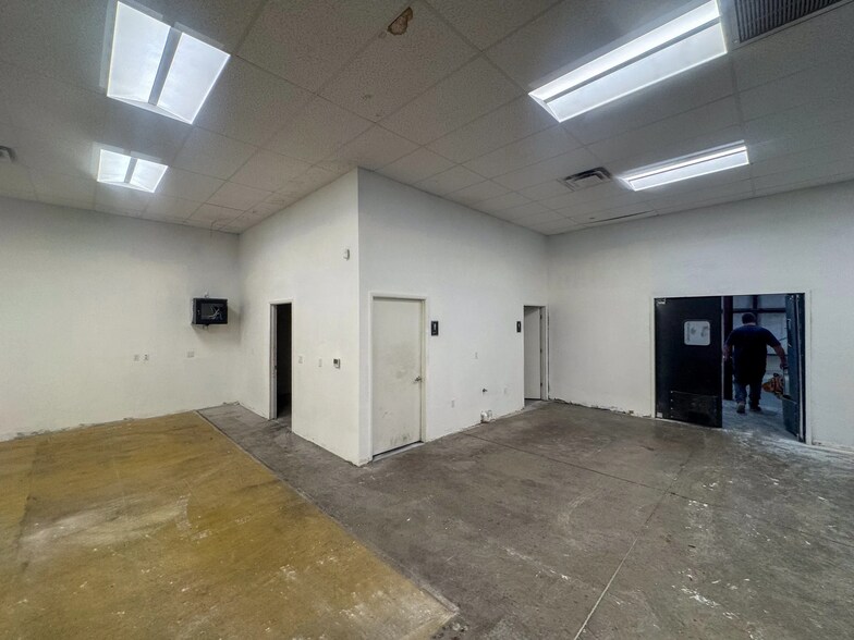 More Photos Of 640 W Centennial Blvd, Casa Grande Warehouse For Lease