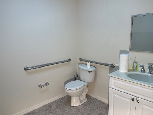 More Photos Of 9015 Americana Rd, Vero Beach Medical For Lease