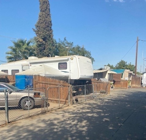 More Photos Of 123 W McCord Ave, Bakersfield Manufactured Housing Mobile Home Park For Sale