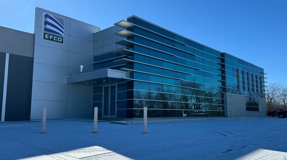 Primary Photo Of 807-819 E Hwy 60, Monett General Retail For Sale