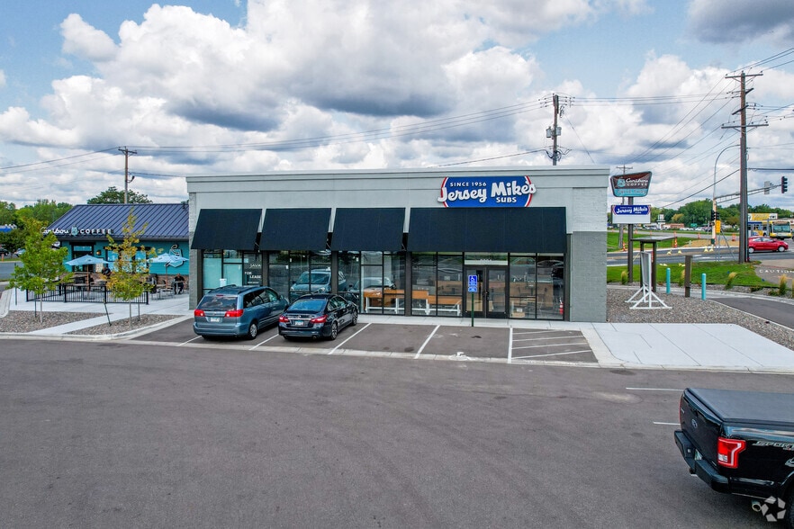 More Photos Of 8094 University Ave NE, Fridley Freestanding For Lease