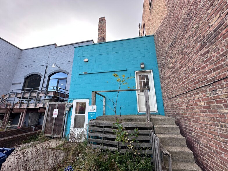 More Photos Of 207 E Front St, Traverse City General Retail For Sale