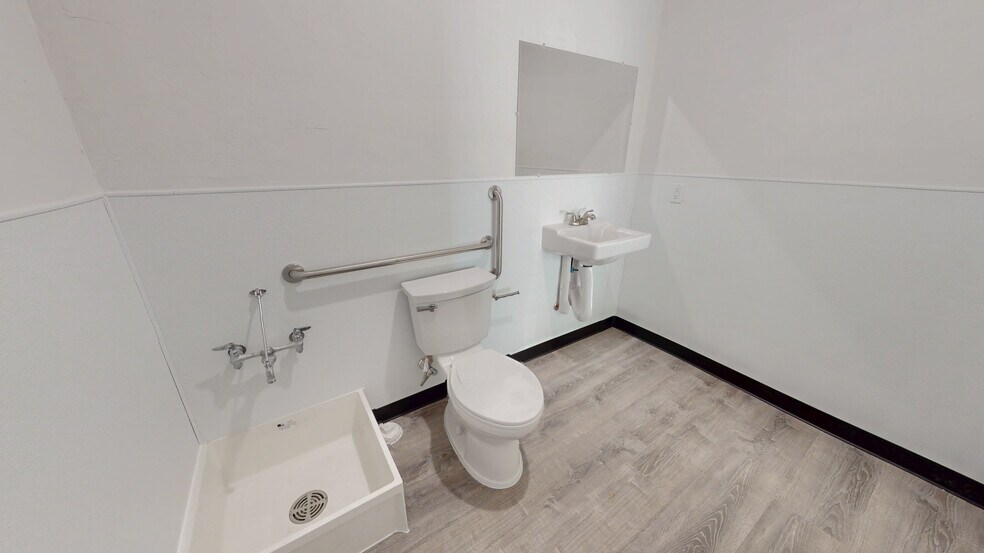 More Photos Of 288 Main St S, Hansen Warehouse For Sale