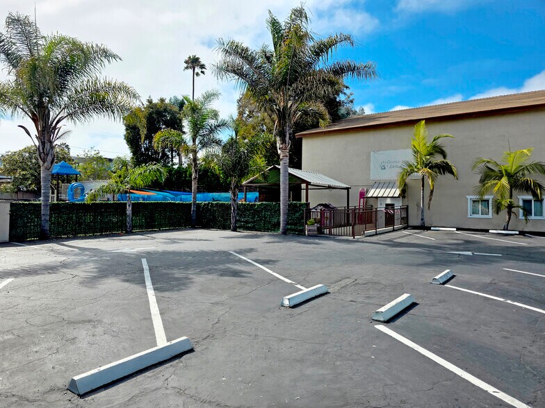 More Photos Of 1063 Aviation Blvd, Hermosa Beach Religious Facility For Sale