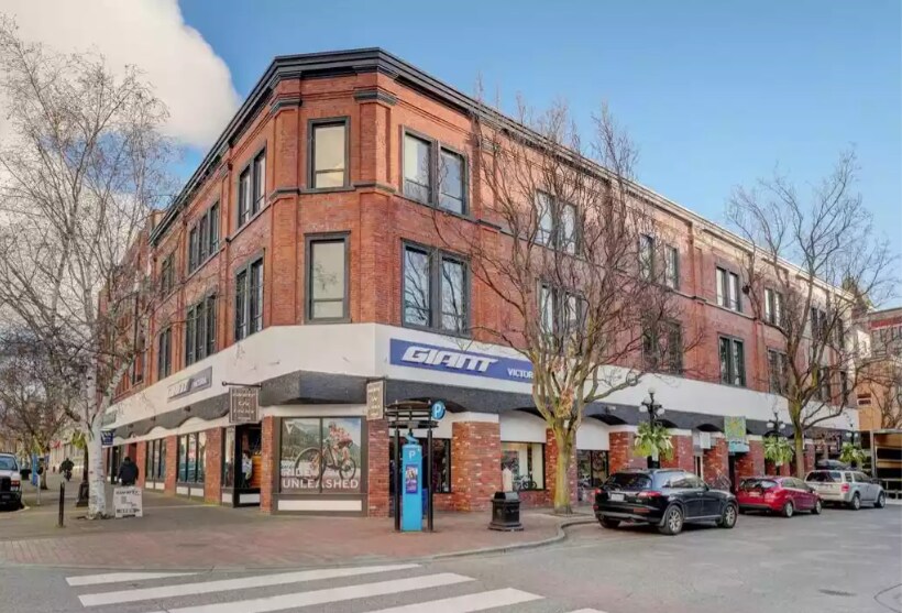 Primary Photo Of 1221 Broad St, Victoria Office For Lease