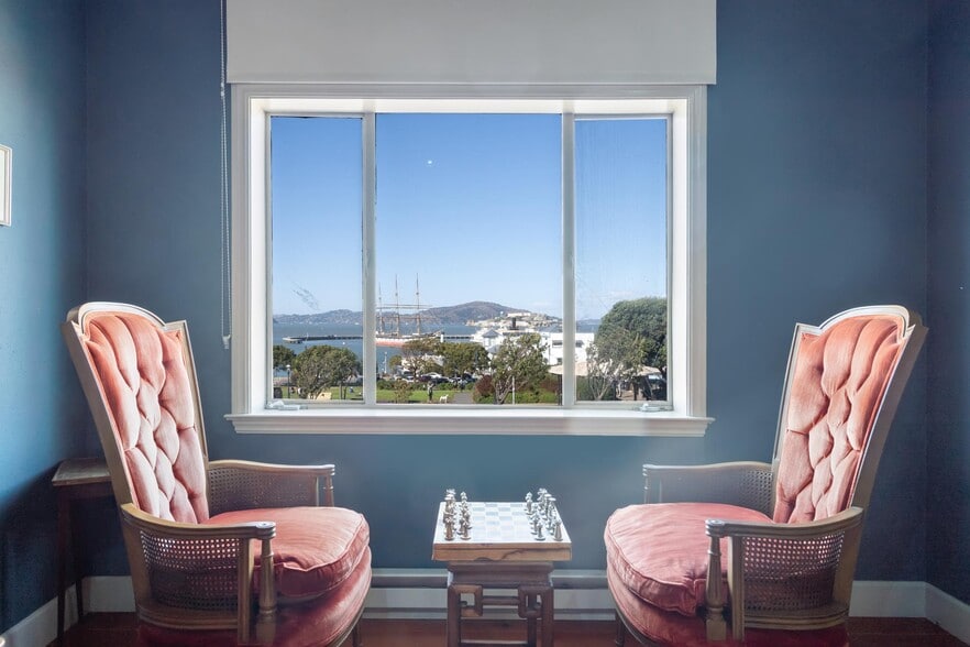 More Photos Of 757 Beach St, San Francisco Storefront Retail Office For Sale