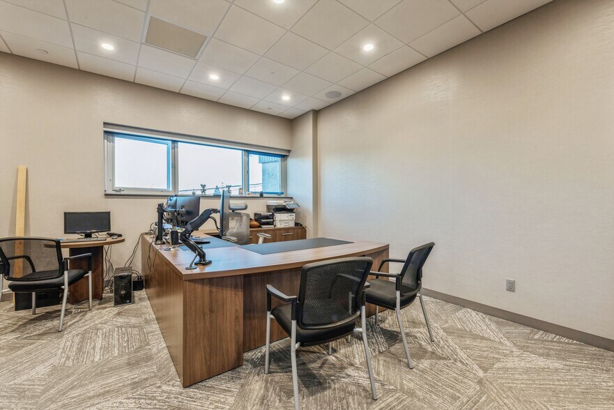 More Photos Of 511 Ocean Ave, Massapequa Office For Lease