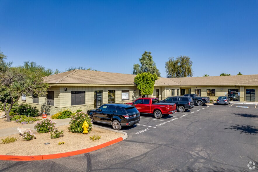 More Photos Of 18001 N 79th Ave, Glendale Office For Lease