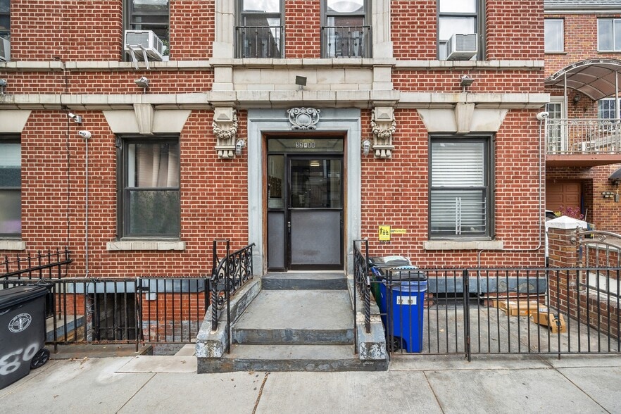 More Photos Of 3280 30th St, Astoria Apartments For Sale