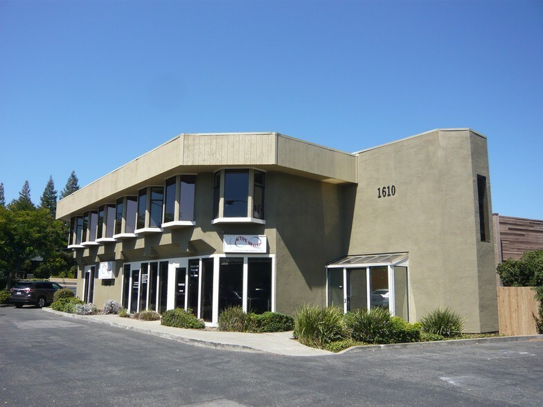 More Photos Of 1610 Oak Park Blvd, Pleasant Hill Medical For Lease