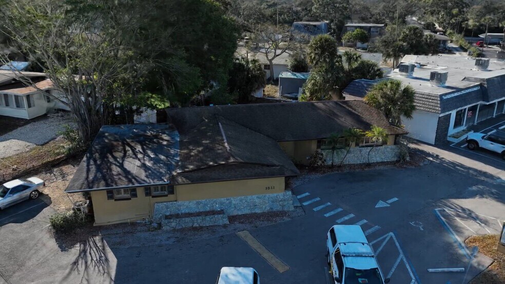 Primary Photo Of 1511 Indian Rocks Rd S, Largo Medical For Sale