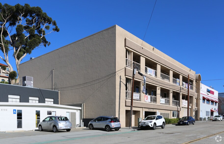 More Photos Of 2110 Hancock St, San Diego Office For Lease