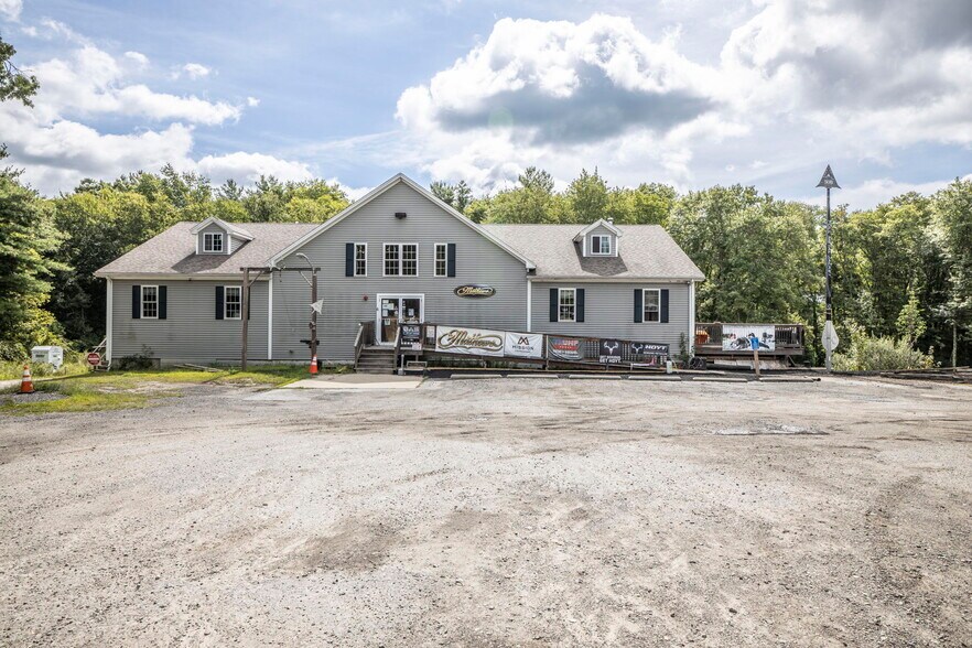 Primary Photo Of 121 Wood St, Middleborough Storefront Retail Residential For Sale