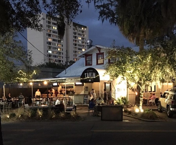 More Photos Of 1521 Margaret St, Jacksonville Restaurant For Lease