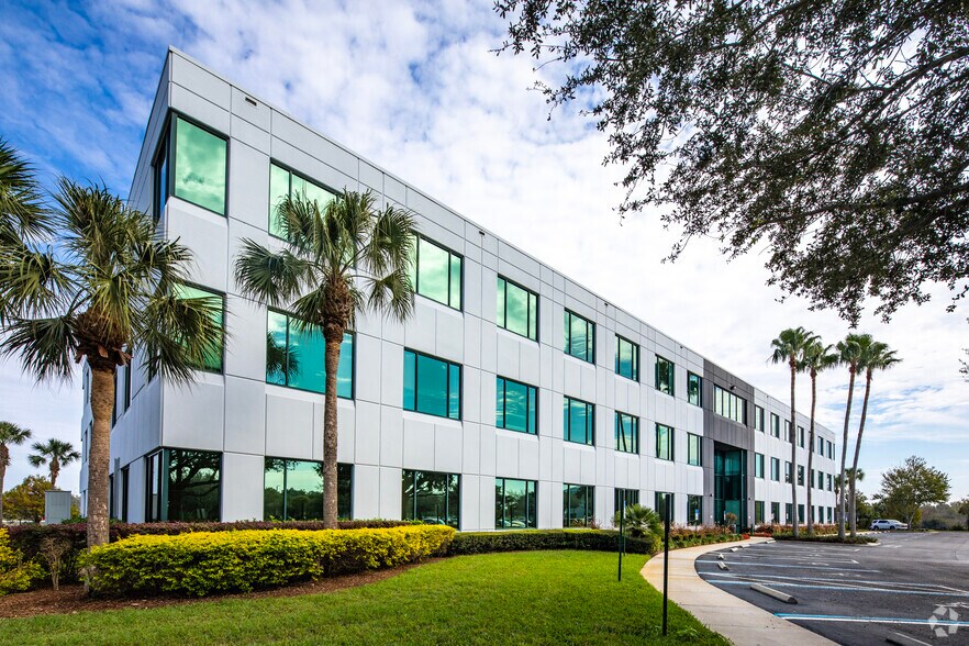 More Photos Of 9119 Corporate Lake Dr, Tampa Office For Lease