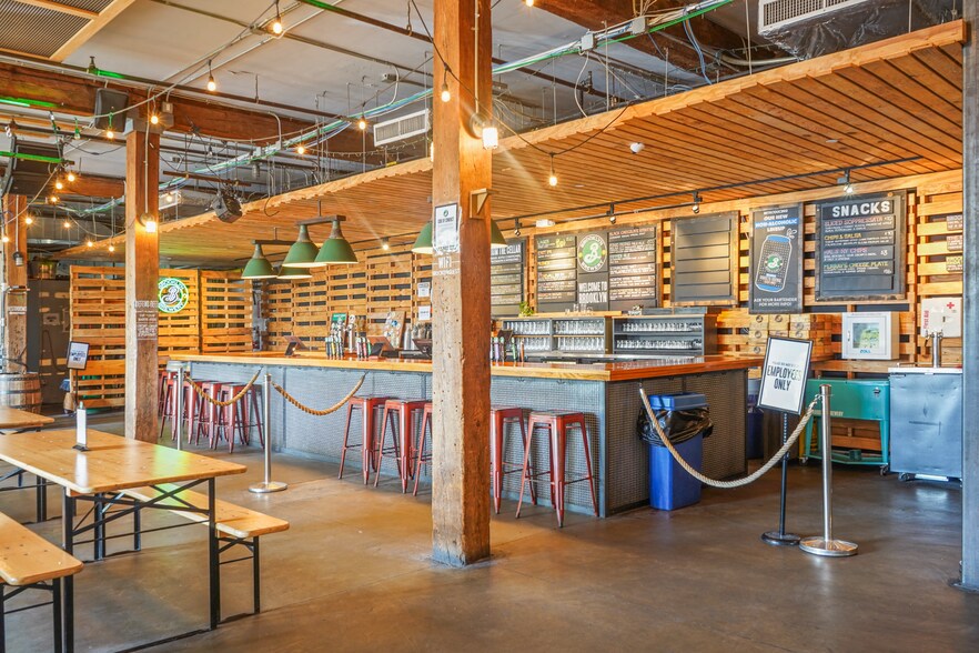 More Photos Of 79 N 11th St, Brooklyn Warehouse For Lease