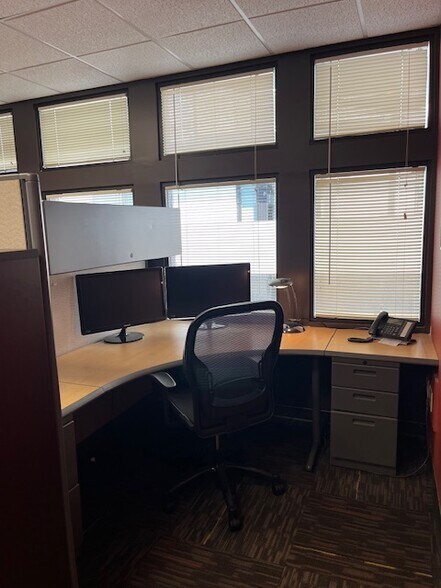 More Photos Of 221 NE Ivanhoe Blvd, Orlando Loft Creative Space For Lease