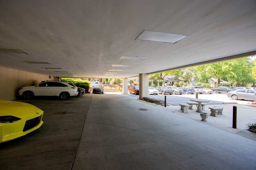 More Photos Of 1331 Elmwood Ave, Columbia Loft Creative Space For Lease