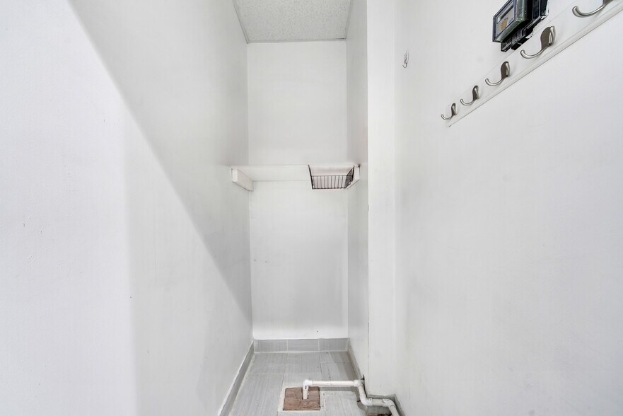 More Photos Of 525 Myrtle Ave, Brooklyn Apartments For Sale