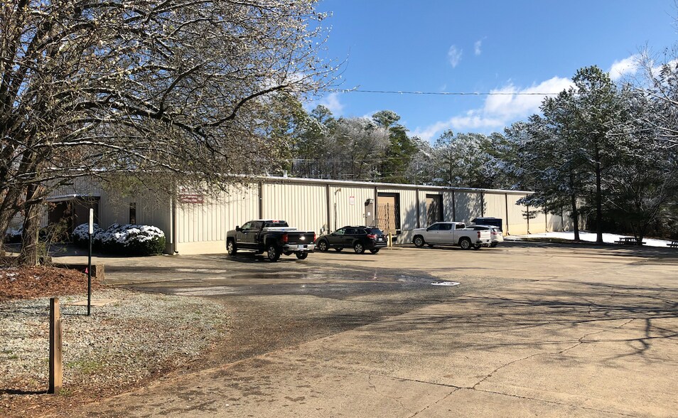 Primary Photo Of 121 S Lasalle St, Durham Warehouse For Lease