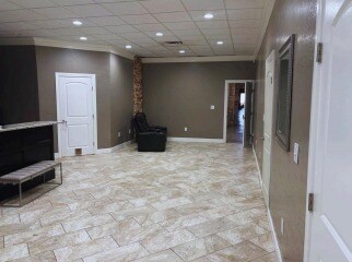 More Photos Of 9909 Us-87, Lubbock Warehouse For Sale