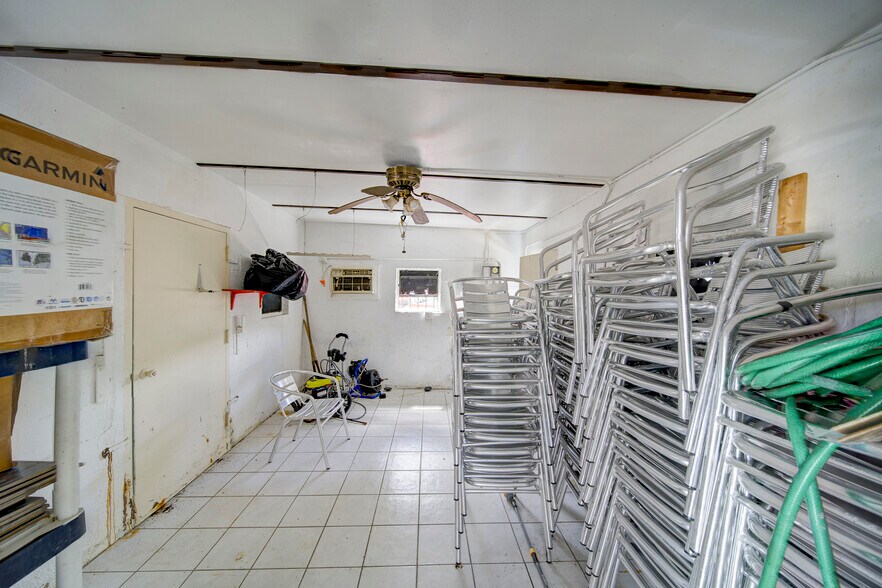 More Photos Of 58000 Card Sound Rd, Key Largo Restaurant For Sale
