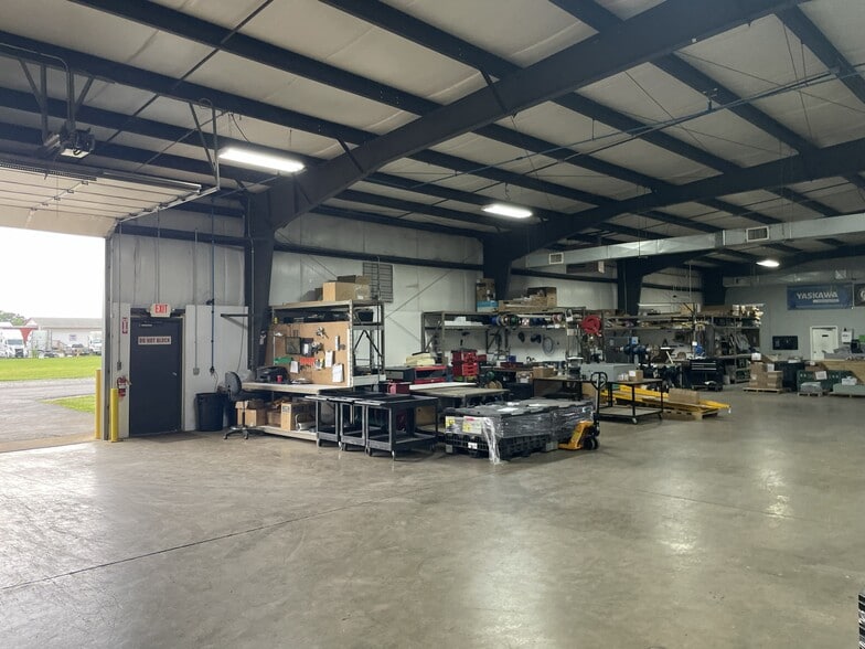 More Photos Of 9700 Looney Rd, Piqua Warehouse For Sale